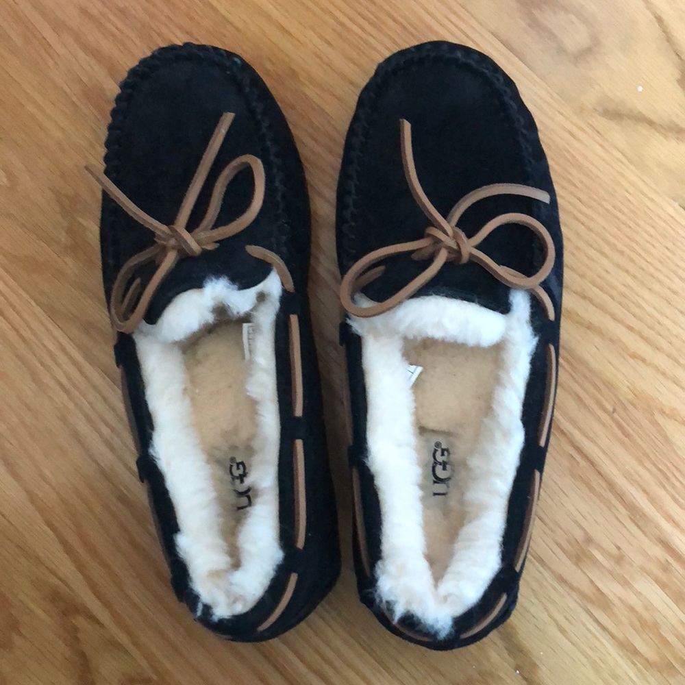 Black Ugg Moccasins
